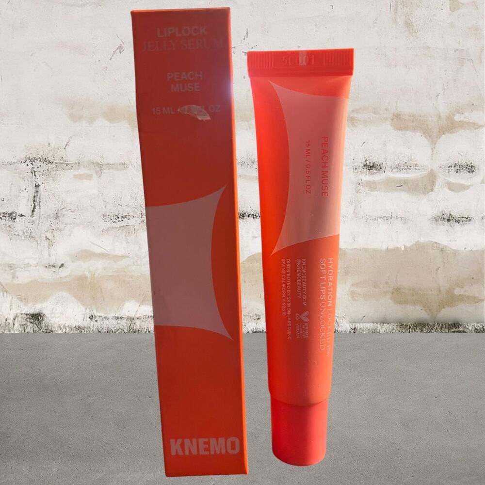 Knemo $18 LIPLOCK Jelly Serum in Peach Muse NIB